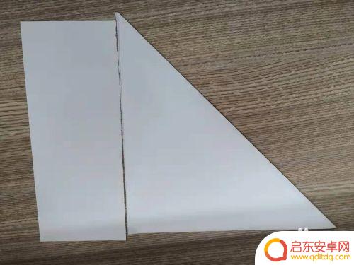 如何用纸折手机支架 用纸折手机支架的步骤