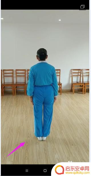 怎样把朋友圈视频保存到手机相册里 微信视频保存到相册教程