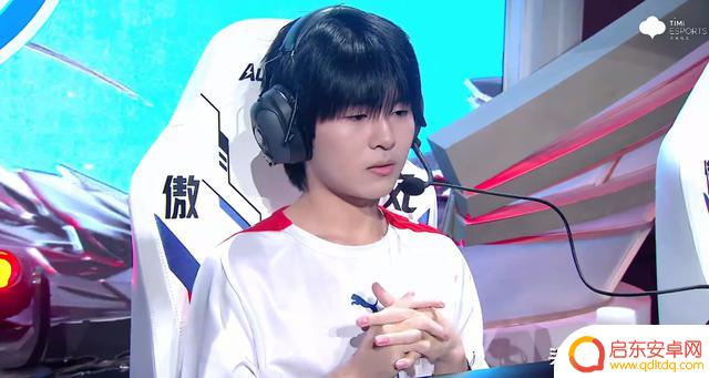 老林改造JDG无畏,Fly迎来新辅助伙伴,久哲加盟江城