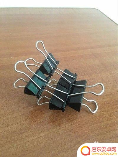 用夹子做手机支架竖放 铁夹子DIY手机支架制作教程