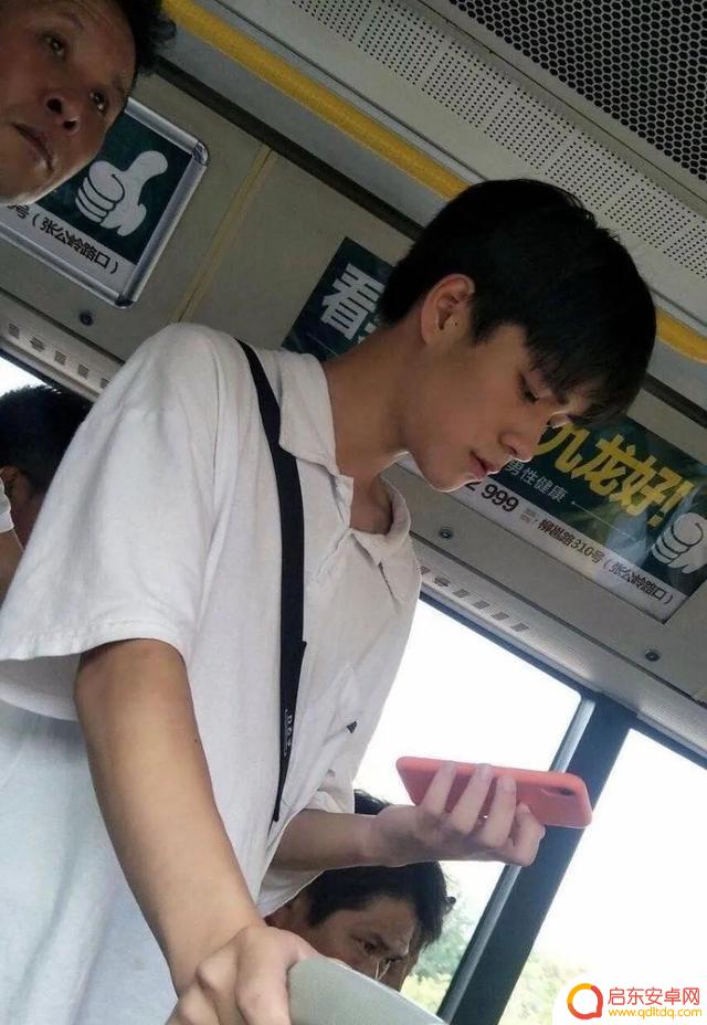 抖音快手美女拍照(抖音快手美女拍照怎么拍)