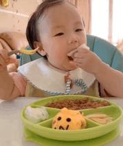 抖音小孩吃饭发圈(抖音孩子吃饭文案)