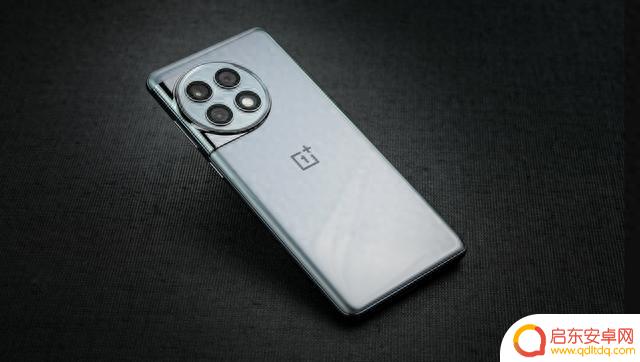 不用多等，这4款“好用不贵”的骁龙8Gen2手机，性能强、价格低