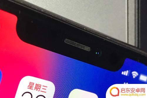 华为手机听筒灰尘怎么清理 华为手机防尘网和听筒灰尘怎么清理
