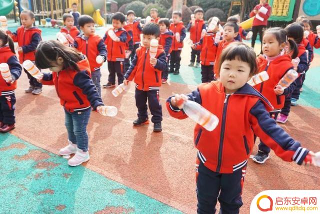 抖音早操中班文案(幼儿园抖音早操)