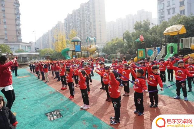 抖音早操中班文案(幼儿园抖音早操)