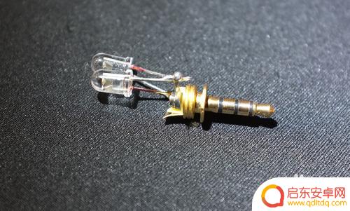 手机如何制作红外装置 DIY手机红外发射器制作教程