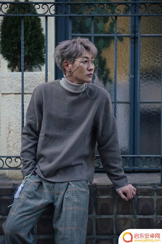 抖音最火韩国电音男声唱歌(抖音最火韩国电音男声唱歌视频)