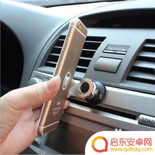 如何连接车与手机导航 手机导航和车机互联方法