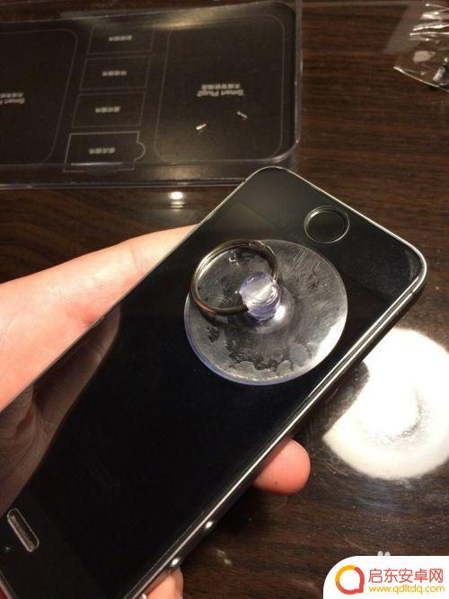 苹果手机闪光灯如何更换 手机闪光灯坏了怎么自己修理