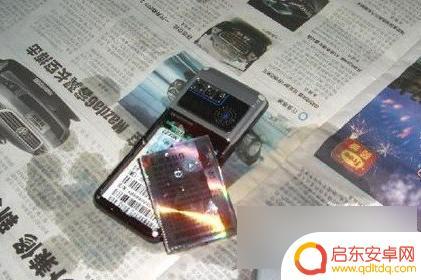 手机进水怎么开机教程 手机掉水后应该怎么办