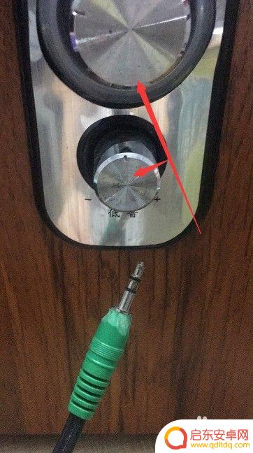 功放如何手机调音 手机与功放音响连接步骤