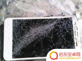 怎么查看手机哪里短路 手机主板坏了怎么办