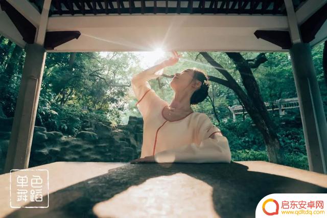 抖音女生古风舞蹈(抖音女生古风舞蹈视频)
