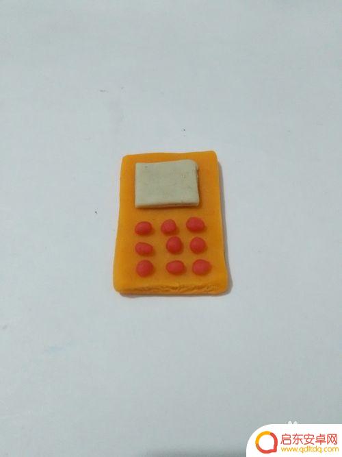 芭比的手机怎么做 怎样给芭比娃娃手机