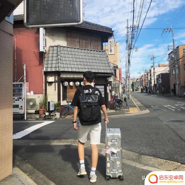 抖音男生帅气背影图片(抖音男生帅气背影图片大全)