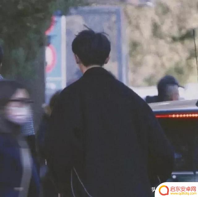抖音男生帅气背影图片(抖音男生帅气背影图片大全)