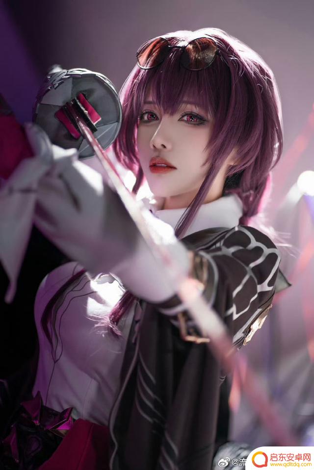 Coser们纷纷晒出年度总结,星穹铁道成焦点!网友惊叹:这次真是美女云集!