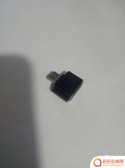 手机打开u盘视频 手机如何播放U盘上的视频