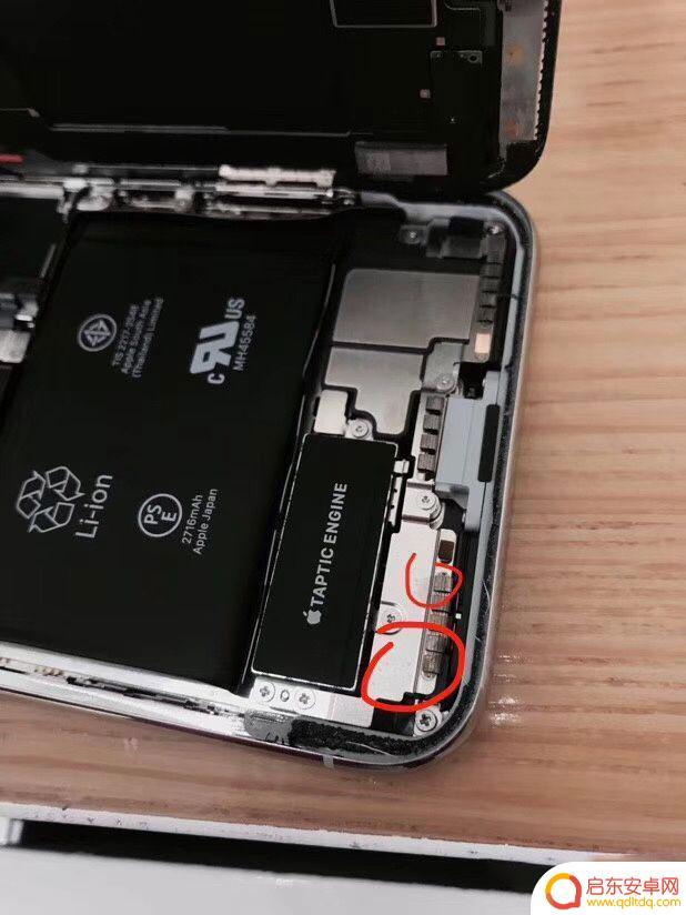 苹果手机进水了如何判断 苹果官方如何检测 iPhone 进水