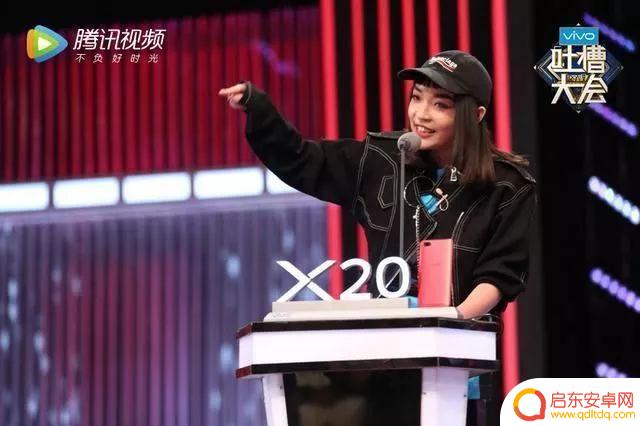 抖音音乐老师飞飞(抖音音乐老师花开富贵)
