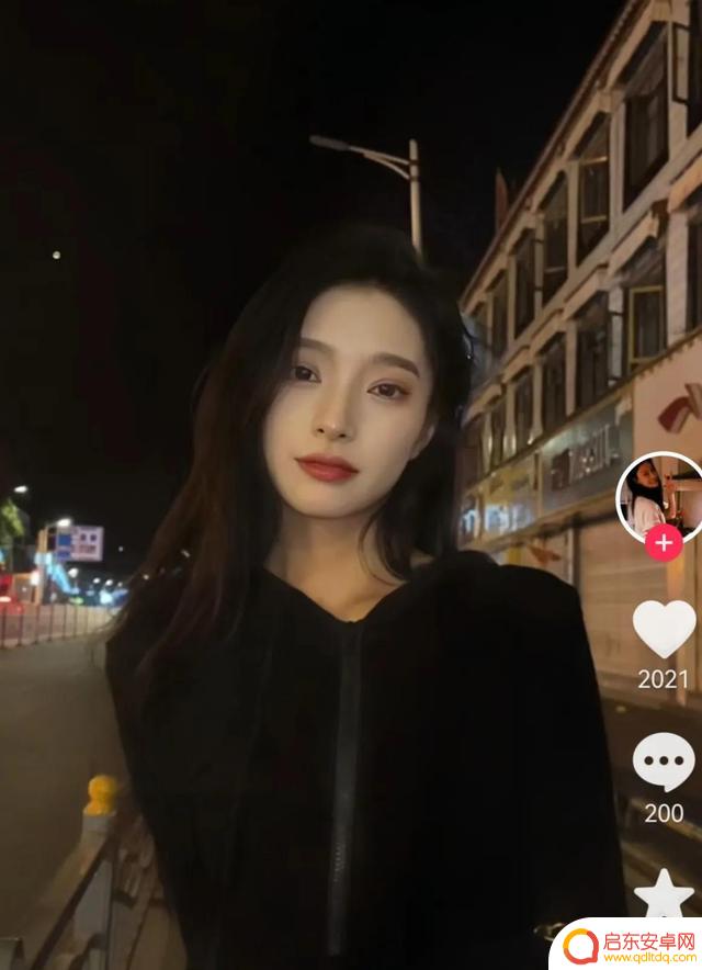 抖音西藏服饰特点(西藏服饰的特点)