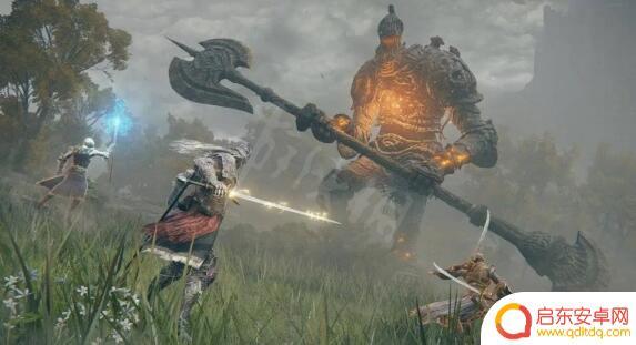 艾尔登法环如何切换武器 游戏《艾尔登法环》中的武器切换技巧