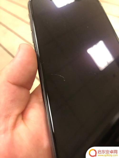 苹果手机屏幕小划痕 iPhone手机屏幕划痕修复方法