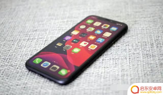 iOS 26适配名单曝光！iPhone 11用户欢欣鼓舞，苹果颠覆性设计即将登场