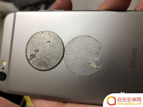 手机磁贴怎么删除 怎样去掉手机上的磁力贴片