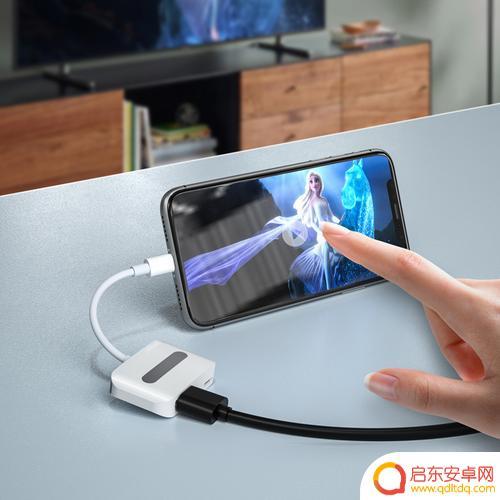 手机直连投影线 手机通过无线投屏连接到投影机的方法