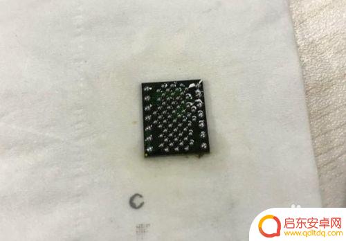 手机硬盘怎么加焊 iPhone 6s手机16G扩容到128G步骤
