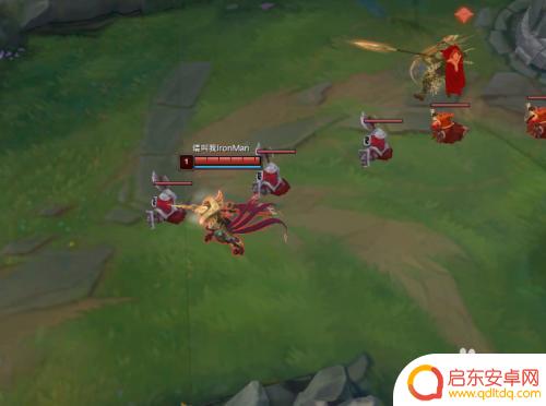 lol黄鸡出装 LOL无限火力沙漠皇帝小黄鸡沙皇出装攻略