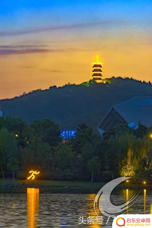 夜景静态图片抖音(夜景静态图片抖音素材)