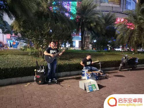 街头卖唱抖音歌曲(街头卖唱抖音歌曲叫什么)