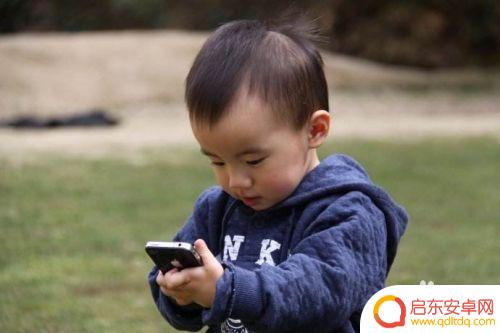 怎样不让孩子玩手机 如何正确引导孩子远离手机