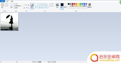 手机照片怎么做微信头像 怎么把照片调整大小后设为微信头像