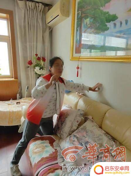 老人用的手机怎么升级 求助按键或拉绳