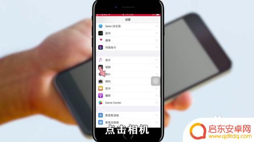 手机摄像头反转怎么设置回来 如何调整手机摄像头的方向