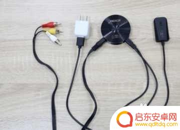 手机如何跟老电视同屏 如何将手机屏幕投射到老式电视上