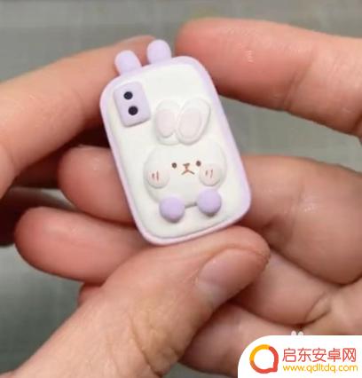 粘土手机怎么做 小手机DIY粘土材料
