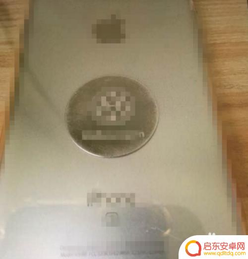 怎么清理手机的磁铁 如何去除手机贴的铁片