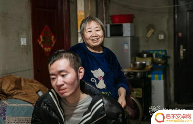郑州阿姨抖音直播视频(郑州阿姨抖音直播视频回放)