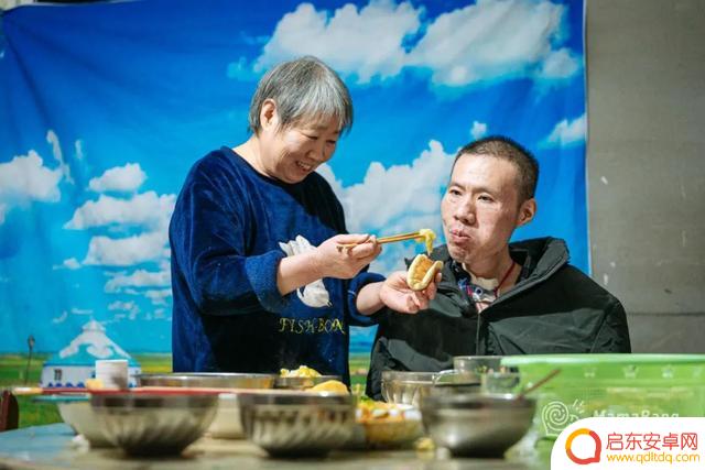 郑州阿姨抖音直播视频(郑州阿姨抖音直播视频回放)