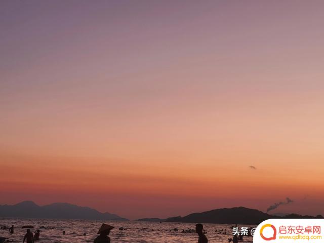 海边抖音有趣文案(海边的抖音文案)