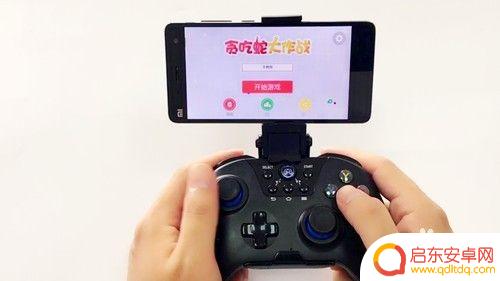 贪吃蛇大战怎么用手柄玩 贪吃蛇大作战手柄玩法教学