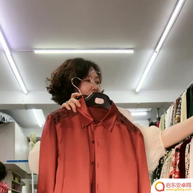 抖音买衣服上海发货(抖音卖衣服怎么做)