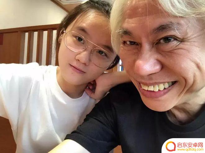 手机如何修改微信的头像 林靖恩更改亡夫账号头像引发的猜测与疑问