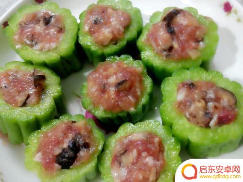 苦瓜蒸肉的抖音配音(苦瓜蒸肉叫什么名字)