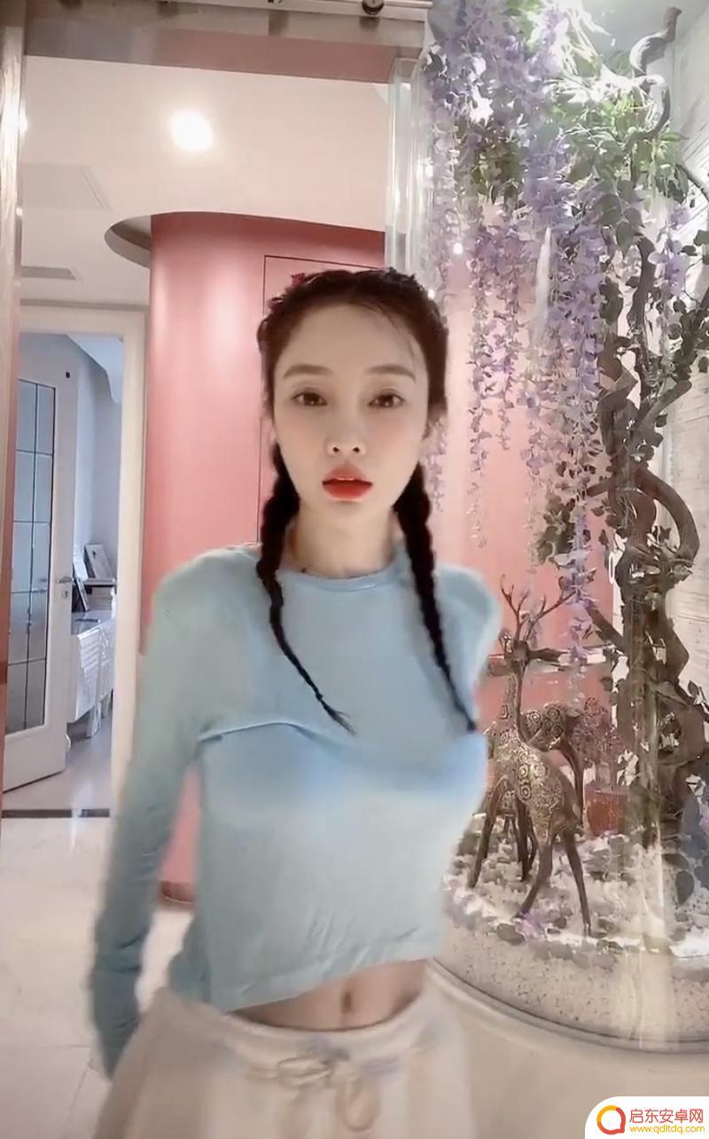 李小璐抖音直播舞蹈(李小璐抖音直播舞蹈视频)